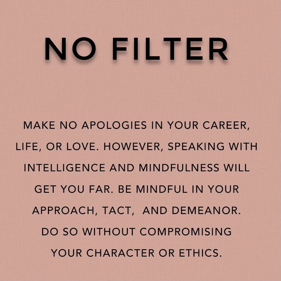 REALHER MOISTURIZING LIPSTICK IN NO FILTER - Picture 3 of 15